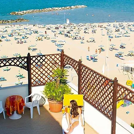 Hotel Driade Sul Mare 3*