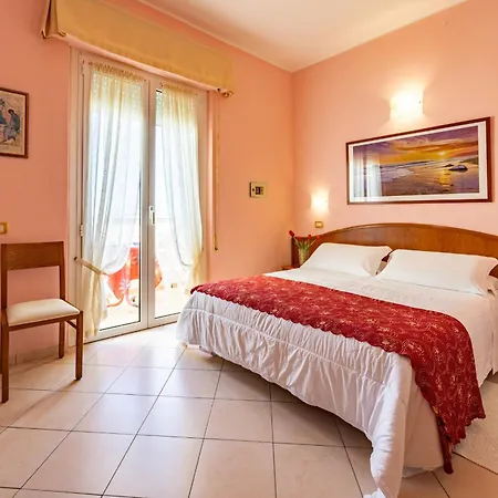 Driade Sul Mare 3* ريميني